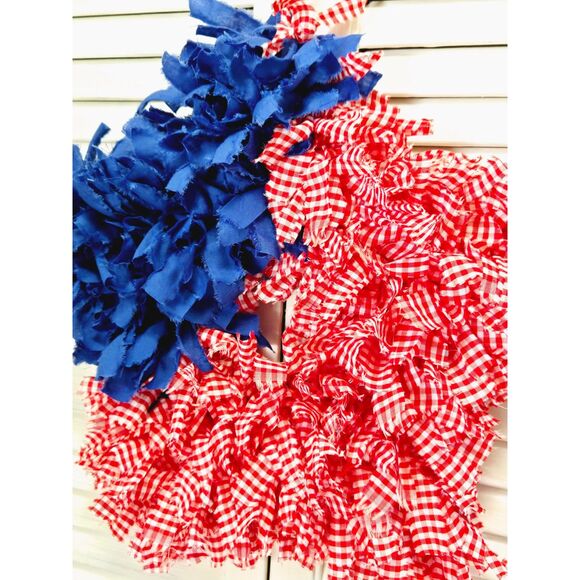 HAND CRAFTED Red White & Blue Americana Patriotic 4th of July Star Rag Wreath - Picture 3 of 7